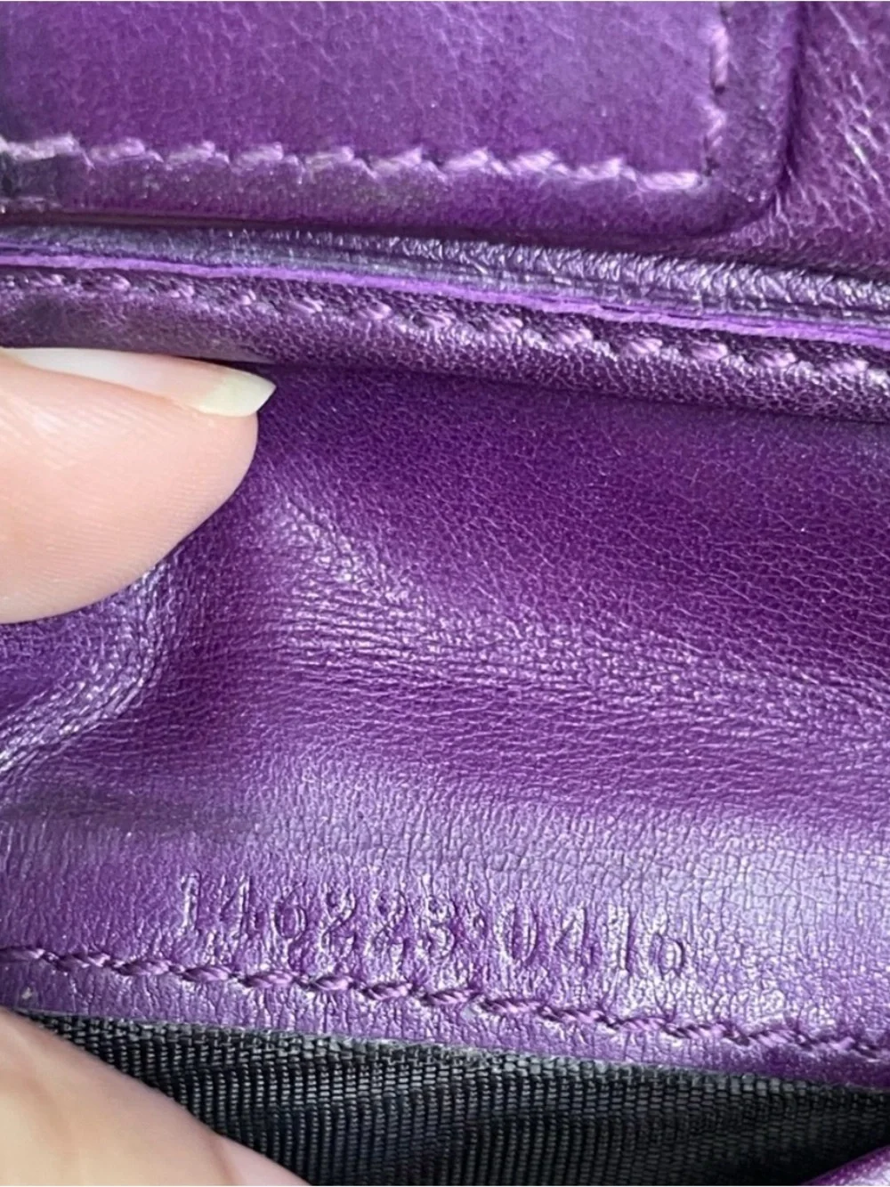 Authentic Gucci Microguccissima Bifold Wallet